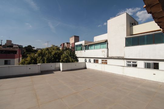 Cobertura de apartamento à venda com 5 quartos, 285m² em Ouro Preto, Belo Horizonte