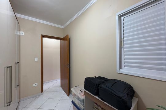 Banheiro do Quarto 2 de apartamento para alugar com 2 quartos, 51m² em Parque Novo Oratório, Santo André