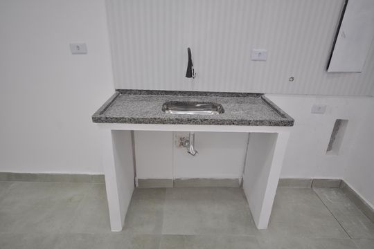 Cozinha de kitnet/studio para alugar com 1 quarto, 48m² em Vila Medeiros, São Paulo