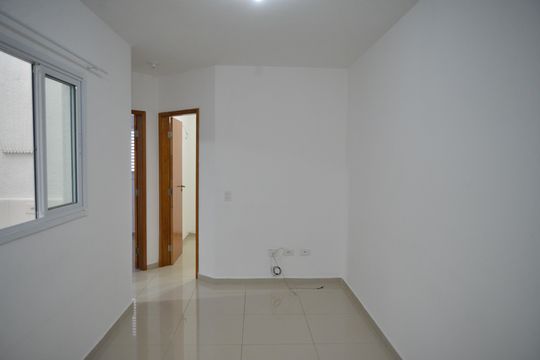 Sala de apartamento à venda com 2 quartos, 43m² em Jardim Cristiane, Santo André