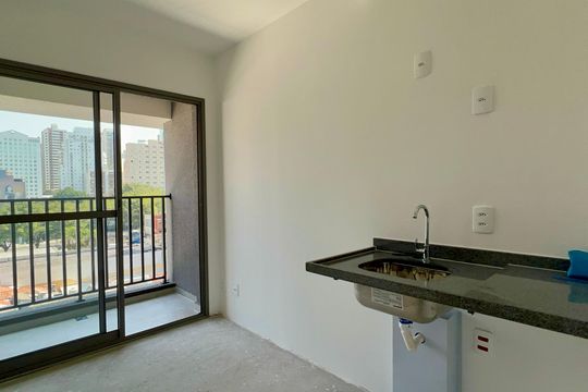 Cozinha de apartamento à venda com 1 quarto, 26m² em Pinheiros, São Paulo