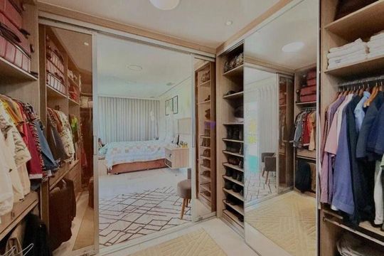 Casa à venda com 3 quartos, 219m² em Maria Paula, Niterói