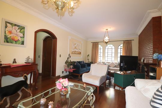Sala de casa à venda com 3 quartos, 232m² em Santa Maria, Santo André