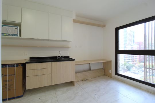 Studio de kitnet/studio para alugar com 1 quarto, 30m² em Indianópolis, São Paulo