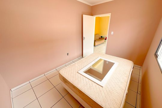 Quarto 1 de apartamento para alugar com 3 quartos, 130m² em Ipiranga, São José