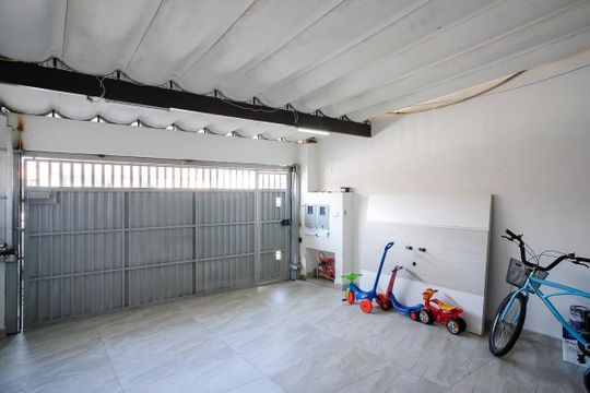Garagem de casa à venda com 3 quartos, 160m² em Santa Maria, São Caetano do Sul