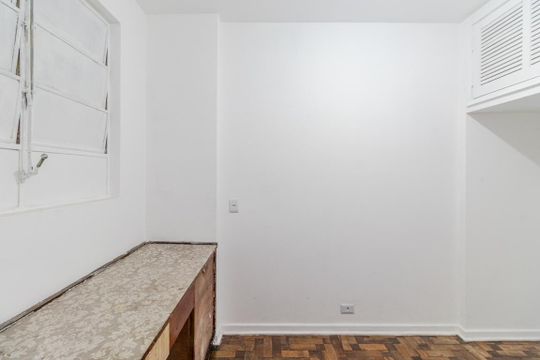 Quarto de Serviço de apartamento para alugar com 2 quartos, 93m² em Jardim Paulista, São Paulo