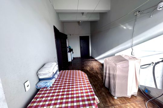 Área comum de casa à venda com 3 quartos, 316m² em Jardim Munhoz, Guarulhos