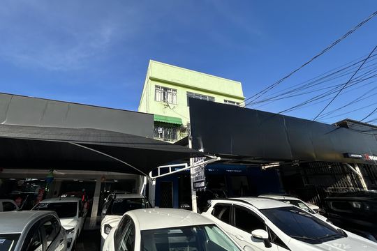 Fachada de apartamento à venda com 2 quartos, 100m² em Vila Valqueire, Rio de Janeiro