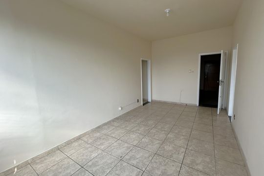 Sala de apartamento à venda com 2 quartos, 100m² em Vila Valqueire, Rio de Janeiro