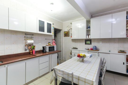 Cozinha de casa à venda com 2 quartos, 132m² em Vila Oratorio, São Paulo