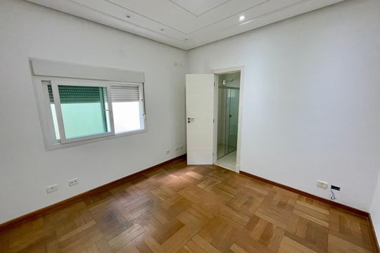 Suíte 1 de casa à venda com 4 quartos, 380m² em Jardim Gumercindo, Guarulhos