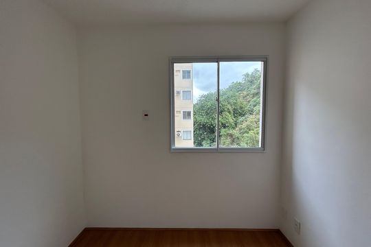 Quarto 2 de apartamento à venda com 2 quartos, 42m² em Bonsucesso, Rio de Janeiro