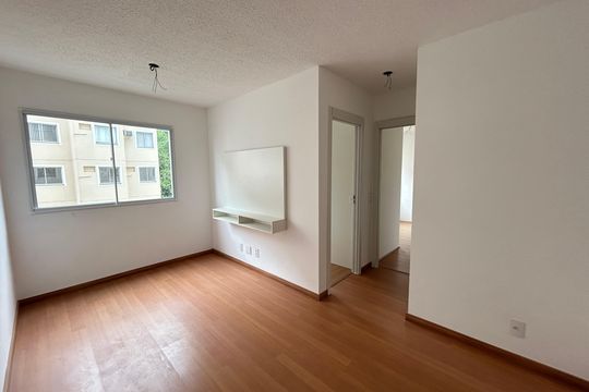 Sala de apartamento à venda com 2 quartos, 42m² em Bonsucesso, Rio de Janeiro
