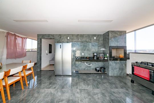 Área comum de apartamento à venda com 3 quartos, 180m² em Cabral, Contagem