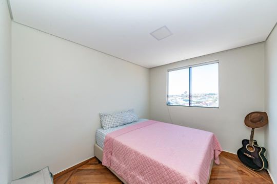 Quarto 2 de apartamento à venda com 3 quartos, 180m² em Cabral, Contagem