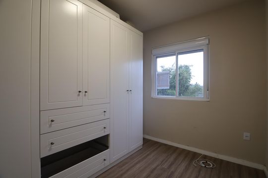 Quarto 1 de apartamento para alugar com 2 quartos, 45m² em Olaria, Canoas