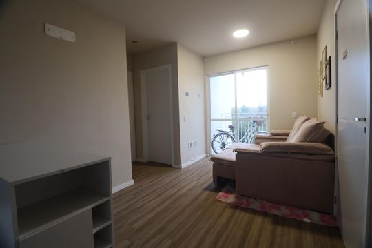 Sala de apartamento para alugar com 2 quartos, 45m² em Olaria, Canoas