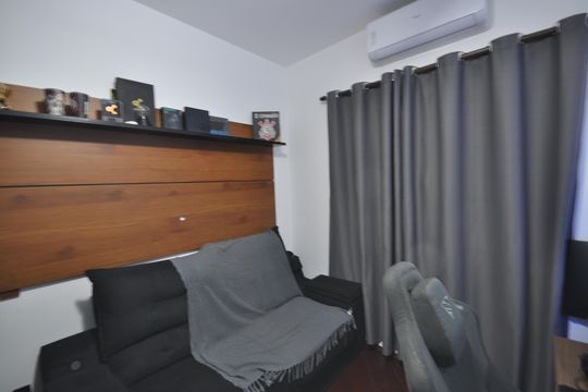 Quarto 2 de casa à venda com 3 quartos, 400m² em Jardim Brasil (zona Norte), São Paulo