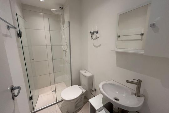Banheiro de apartamento à venda com 2 quartos, 35m² em Vila Barreto, São Paulo