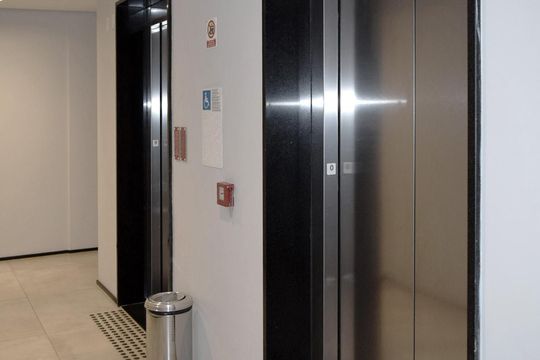 Hall de entrada de kitnet/studio à venda com 1 quarto, 23m² em Jardim Paulista, São Paulo