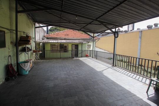 Quintal de casa à venda com 2 quartos, 370m² em Chácara Agrindus, Taboão da Serra