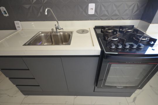 Cozinha de apartamento à venda com 2 quartos, 48m² em Campo Grande, Rio de Janeiro