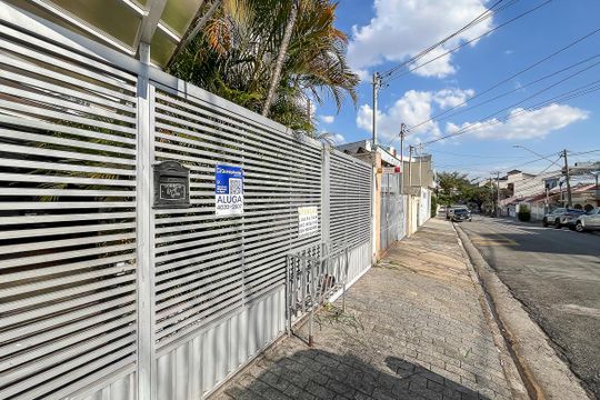 Fachada de casa para alugar com 2 quartos, 70m² em Olímpico, São Caetano do Sul