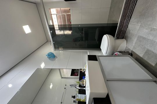 Casa à venda com 2 quartos, 180m² em Bonfim, Belo Horizonte