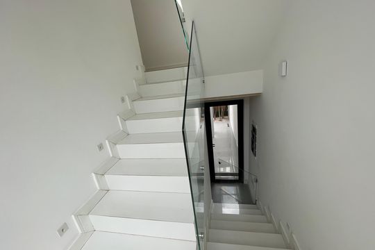 Escada de casa de condomínio para alugar com 3 quartos, 148m² em Parque Rincao, Cotia