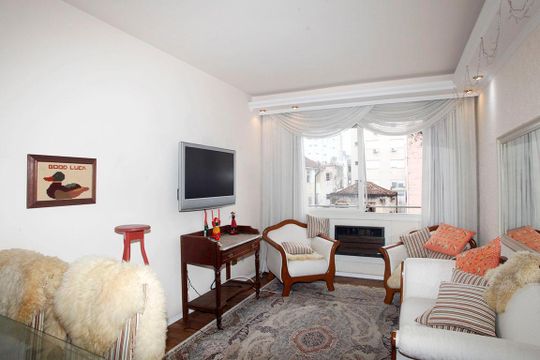 Sala de apartamento à venda com 2 quartos, 74m² em Menino Deus, Porto Alegre