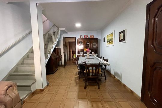 Casa para alugar com 2 quartos, 150m² em Jardim Arpoador, São Paulo