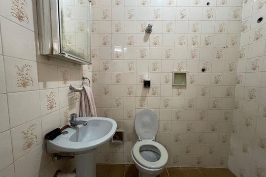 Banheiro 2 de casa para alugar com 2 quartos, 150m² em Jardim Arpoador, São Paulo