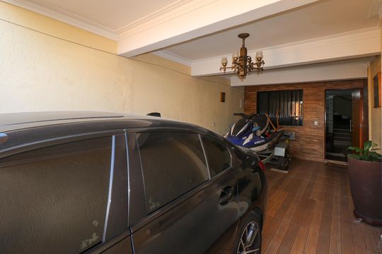 Garagem de casa para alugar com 3 quartos, 778m² em Jardim Sao Caetano, São Caetano do Sul