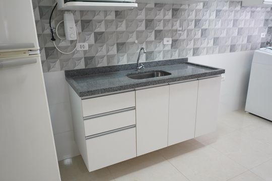 Cozinha de apartamento para alugar com 1 quarto, 41m² em Vila Invernada, São Paulo