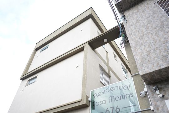 Fachada de apartamento para alugar com 1 quarto, 41m² em Vila Invernada, São Paulo