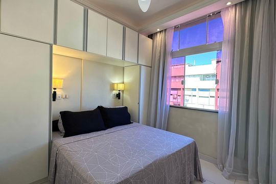 Quarto 01 de apartamento para alugar com 1 quarto, 30m² em Copacabana, Rio de Janeiro