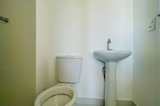 Banheiro Social de apartamento à venda com 2 quartos, 32m² em Vila Maria, São Paulo