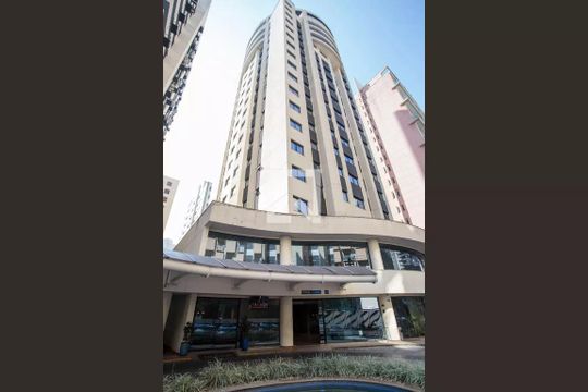 Fachada de apartamento para alugar com 1 quarto, 69m² em Moema, São Paulo