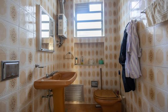 Banheiro 1 de apartamento à venda com 4 quartos, 212m² em Vila Isabel, Rio de Janeiro