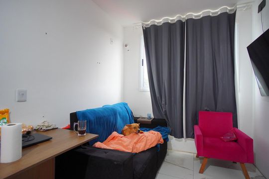 Sala de apartamento à venda com 2 quartos, 54m² em Morro Santana, Porto Alegre