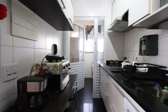 Cozinha de apartamento à venda com 2 quartos, 57m² em Vila Mariana, São Paulo