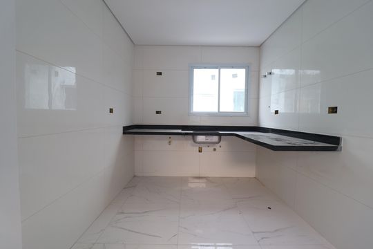 Cozinha de casa de condomínio à venda com 3 quartos, 129m² em Vila Metalúrgica, Santo André