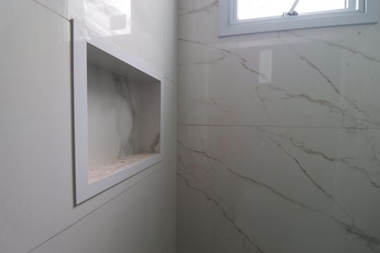 Banheiro da Suíte 1 de casa de condomínio à venda com 2 quartos, 117m² em Vila Metalúrgica, Santo André