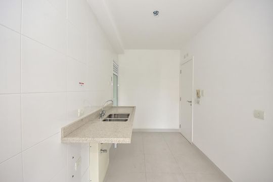 Cozinha de apartamento à venda com 4 quartos, 138m² em Vila Andrade, São Paulo