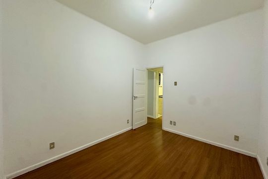 Quarto 2 de apartamento à venda com 2 quartos, 46m² em Botafogo, Rio de Janeiro