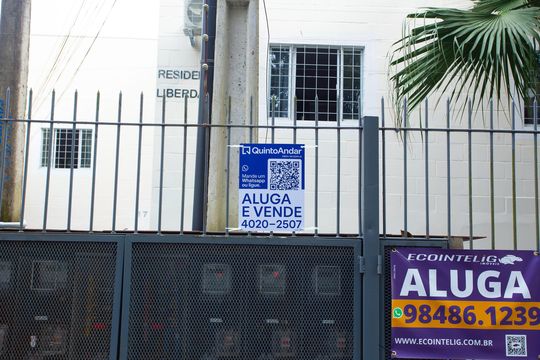 Plaquinha de kitnet/studio para alugar com 1 quarto, 28m² em Marechal Rondon, Canoas