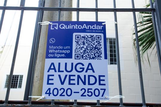 Plaquinha de kitnet/studio para alugar com 1 quarto, 28m² em Marechal Rondon, Canoas