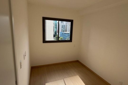 Quarto de apartamento à venda com 1 quarto, 24m² em Vila Nova Conceição, São Paulo