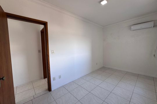 Quarto 3 de apartamento para alugar com 3 quartos, 80m² em Rio dos Sinos, São Leopoldo